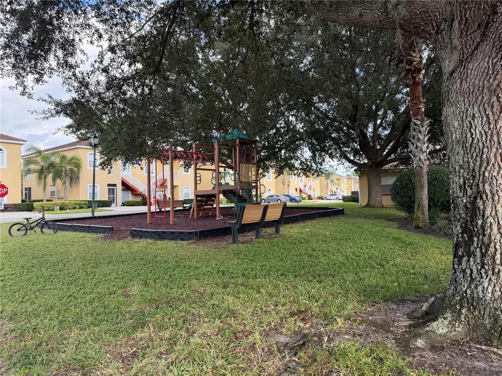 353 Port Pleasant Drive Kissimmee FL 34759