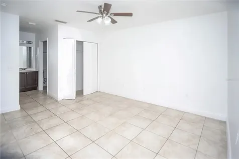 2814 Club Cortile Circle Kissimmee FL 34746