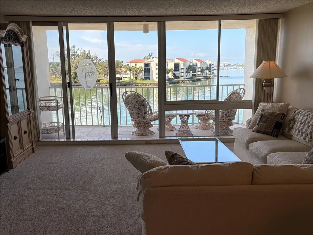 5281 Isla Key Boulevard S St Petersburg FL 33715