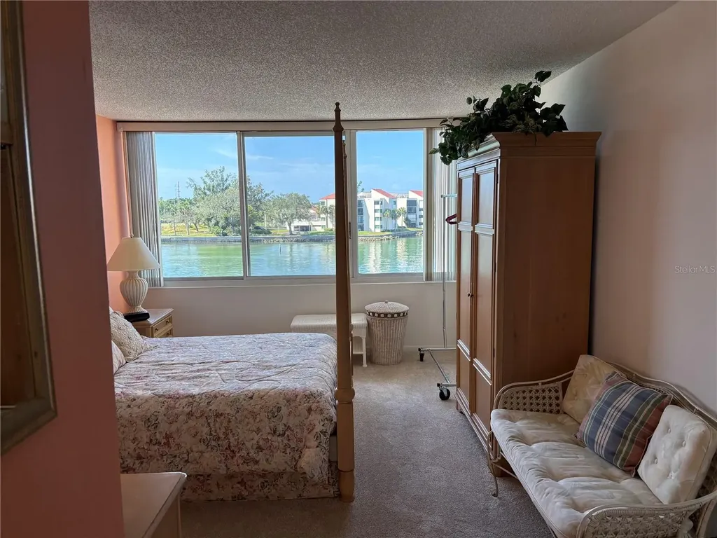 5281 Isla Key Boulevard S St Petersburg FL 33715