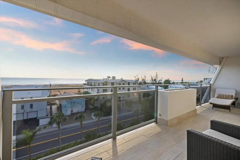 625 Beach Road Sarasota FL 34242