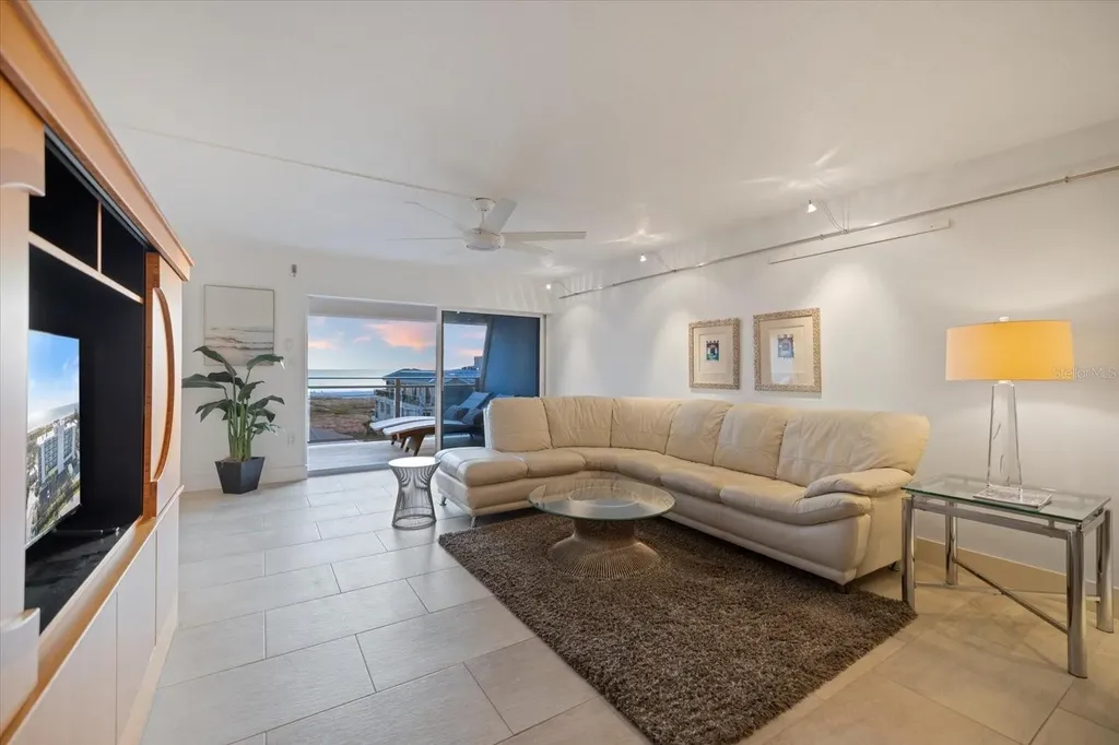 625 Beach Road Sarasota FL 34242