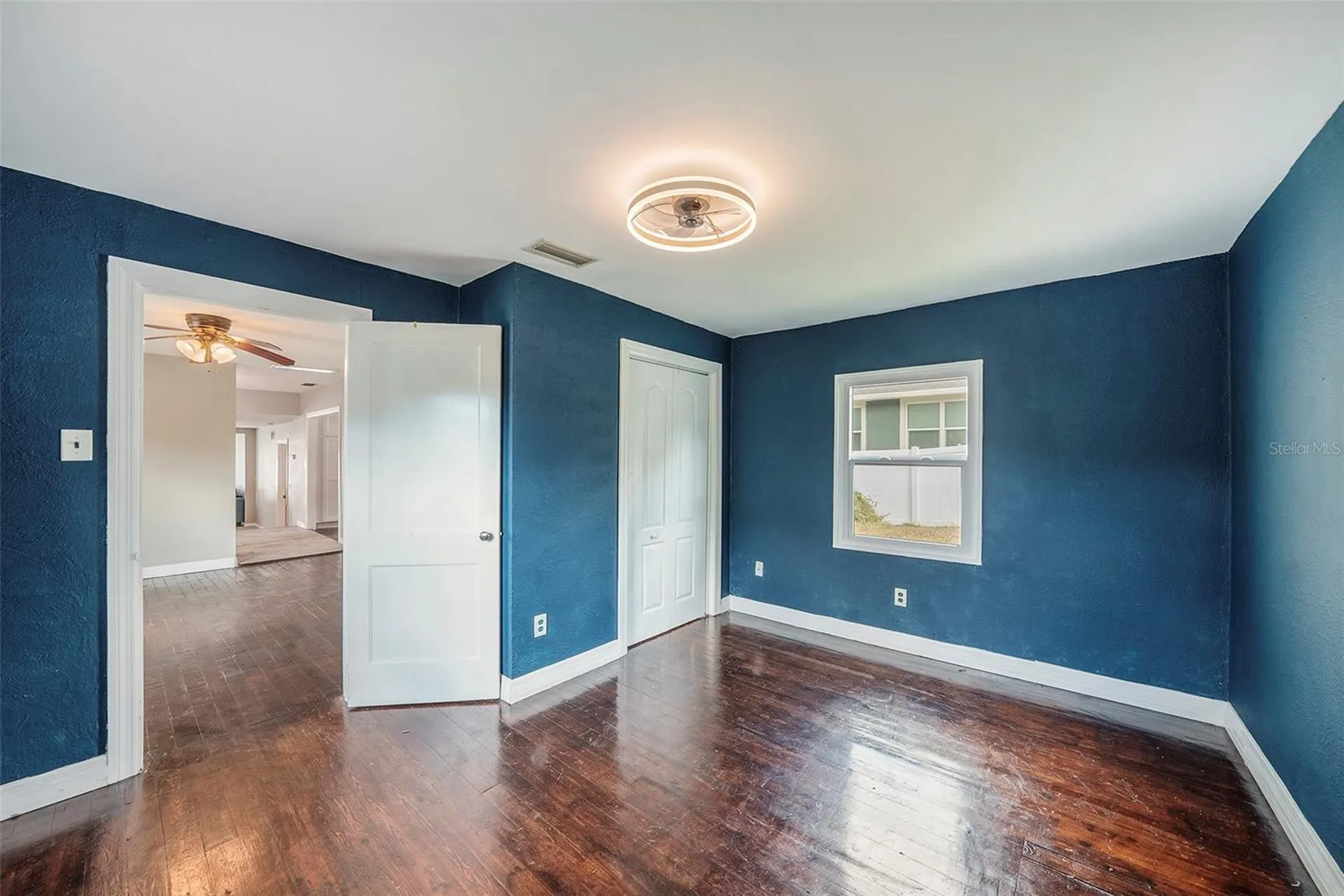 1702 E Knollwood Street Tampa FL 33610