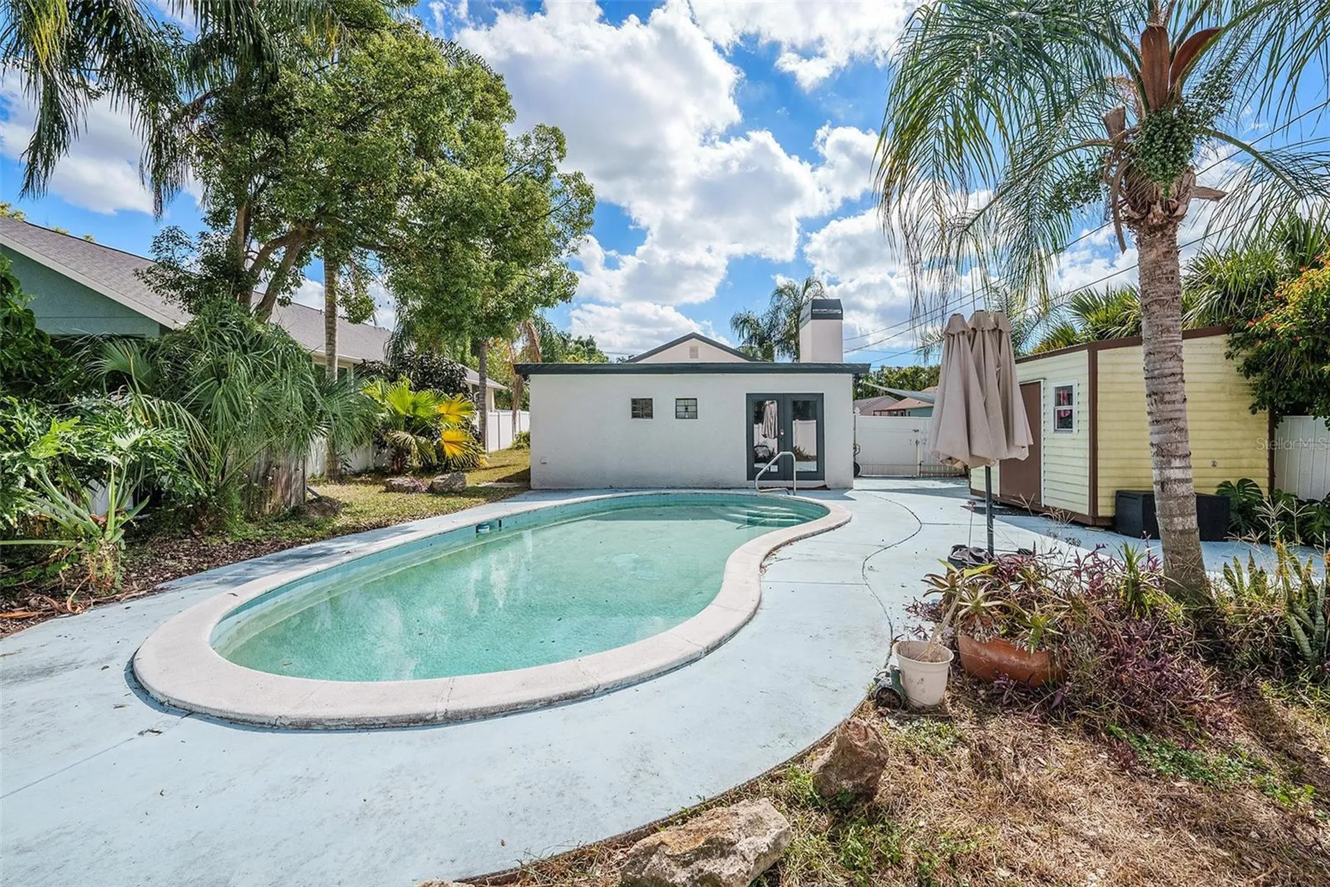 1702 E Knollwood Street Tampa FL 33610