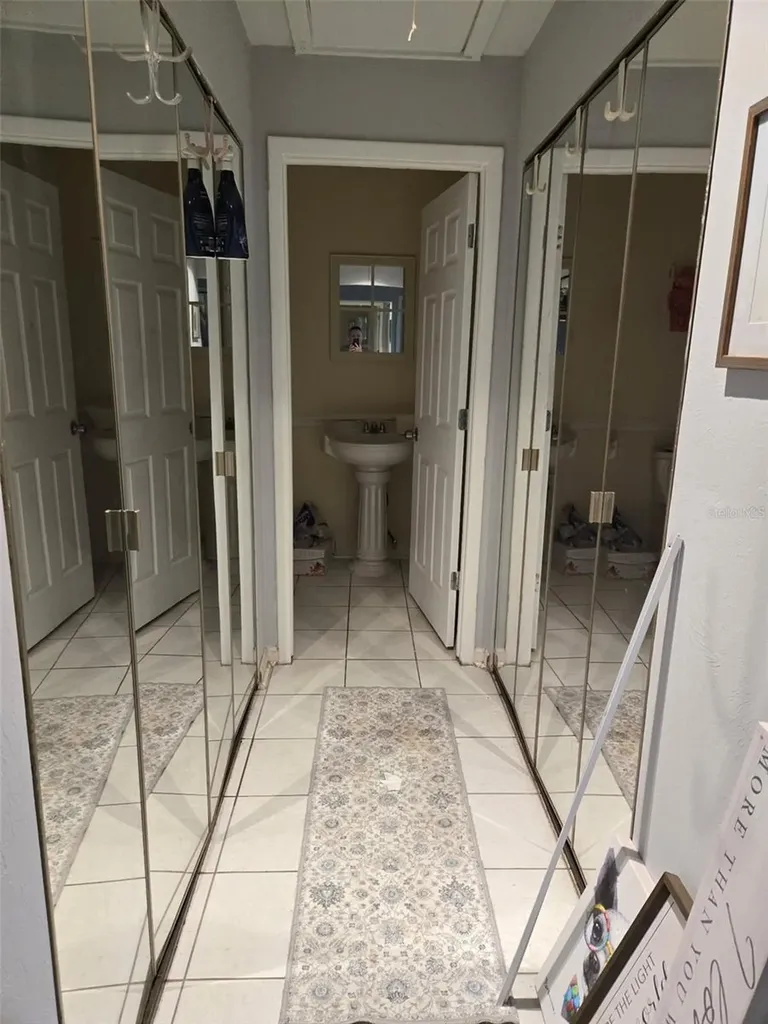 4889 Brigitta Drive Sarasota FL 34241