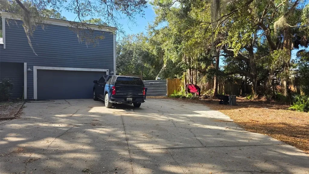 4889 Brigitta Drive Sarasota FL 34241