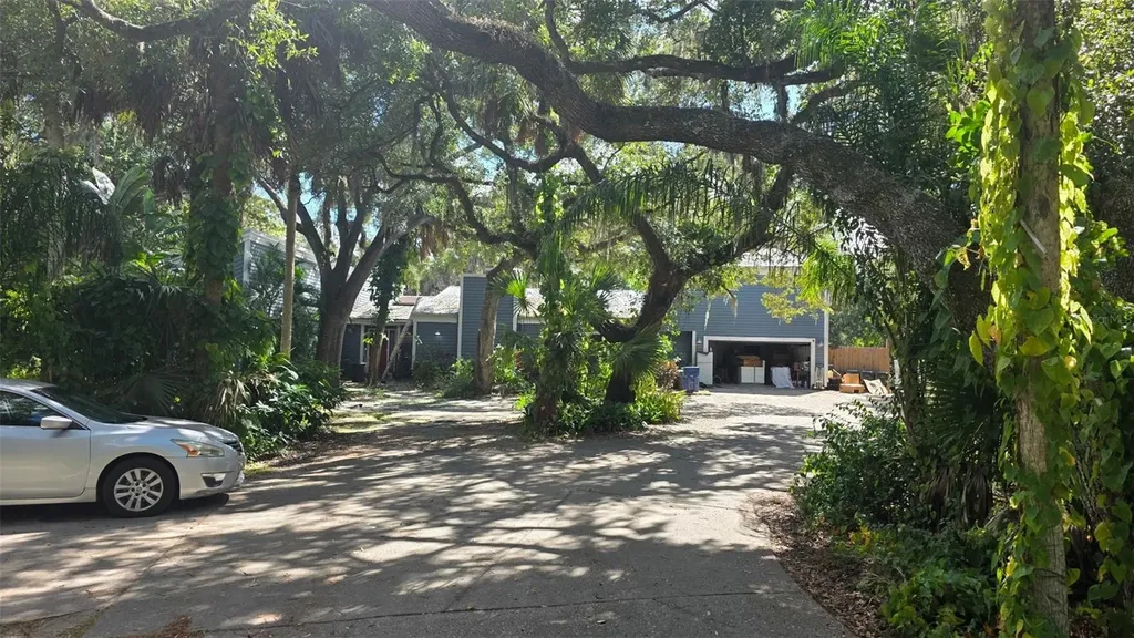 4889 Brigitta Drive Sarasota FL 34241
