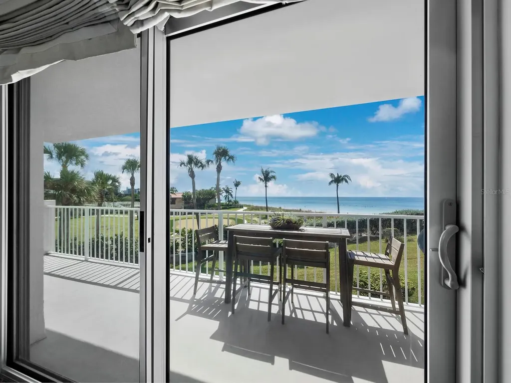 2295 Gulf Of Mexico Drive Longboat Key FL 34228
