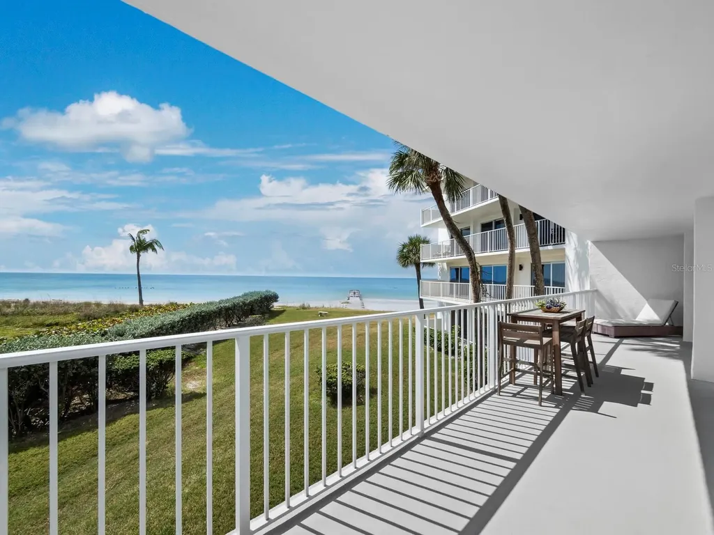 2295 Gulf Of Mexico Drive Longboat Key FL 34228