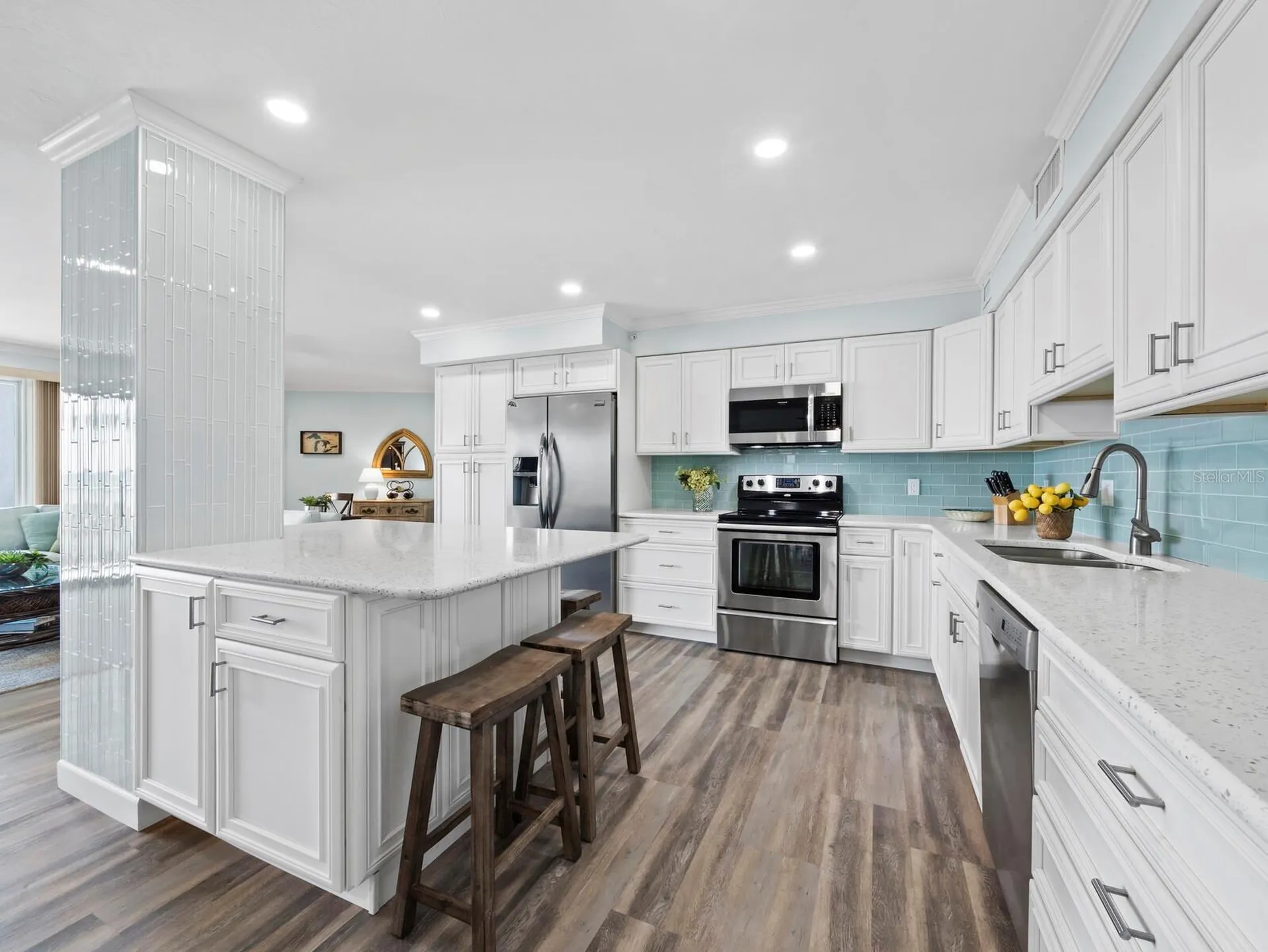 2295 Gulf Of Mexico Drive Longboat Key FL 34228