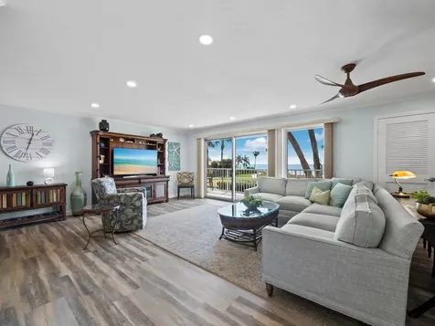 2295 Gulf Of Mexico Drive Longboat Key FL 34228