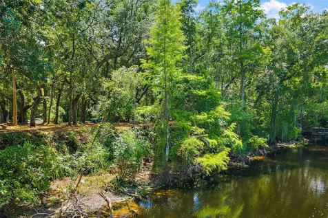 11731 Gail Drive Temple Terrace FL 33617