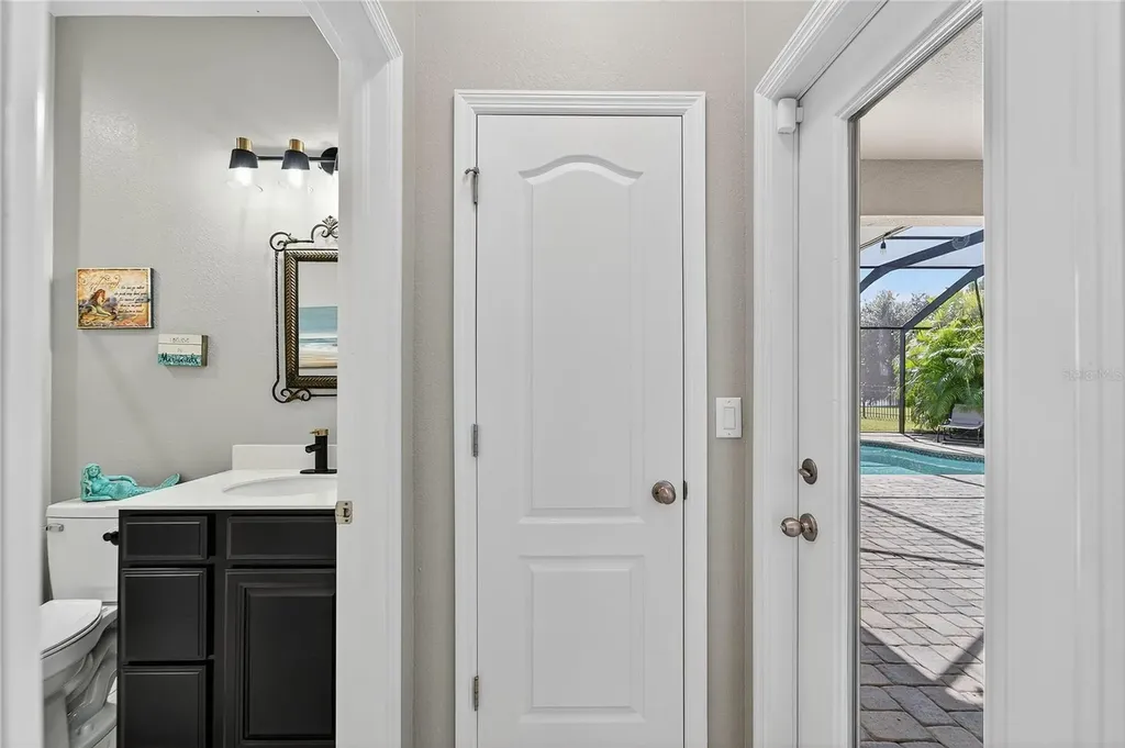 11525 Lake Lucaya Drive Riverview FL 33579