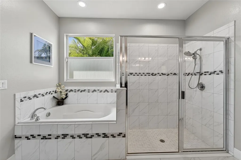 11525 Lake Lucaya Drive Riverview FL 33579