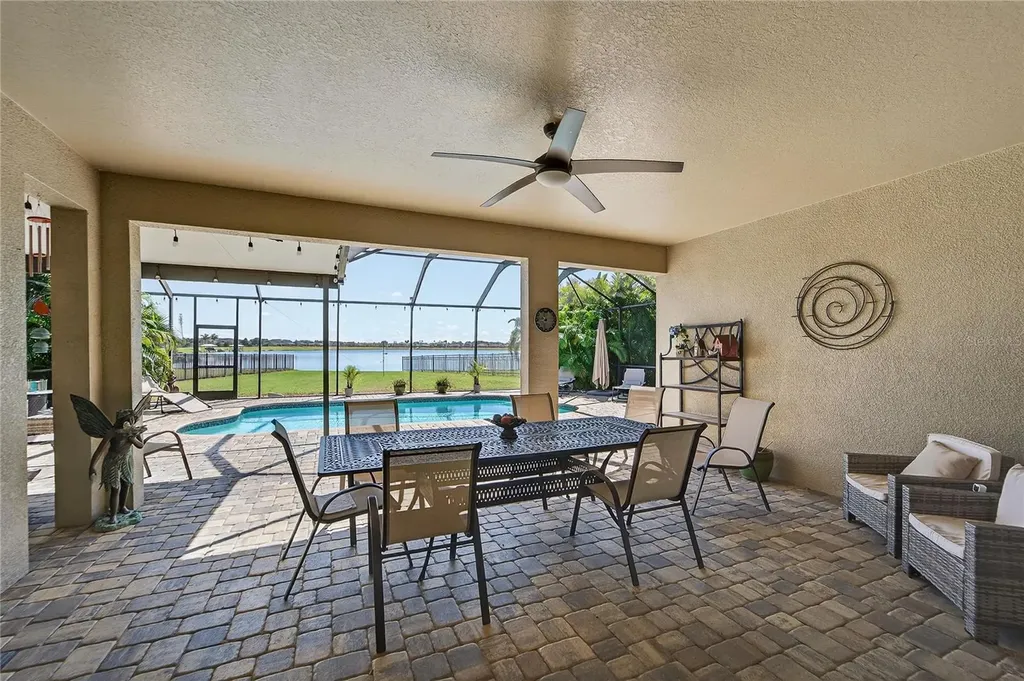 11525 Lake Lucaya Drive Riverview FL 33579