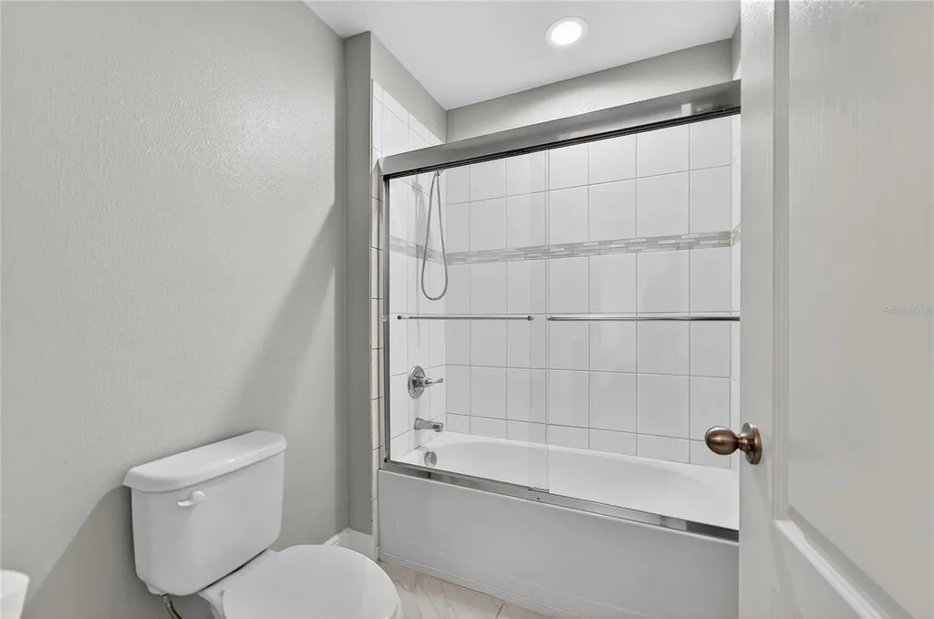 11525 Lake Lucaya Drive Riverview FL 33579