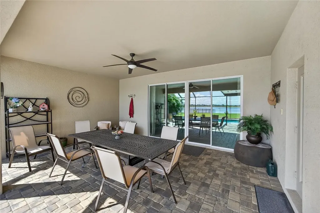 11525 Lake Lucaya Drive Riverview FL 33579
