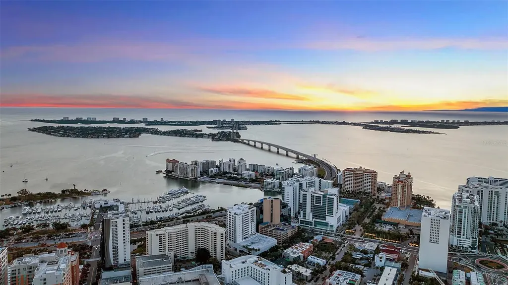 1542 4th Street Sarasota FL 34236