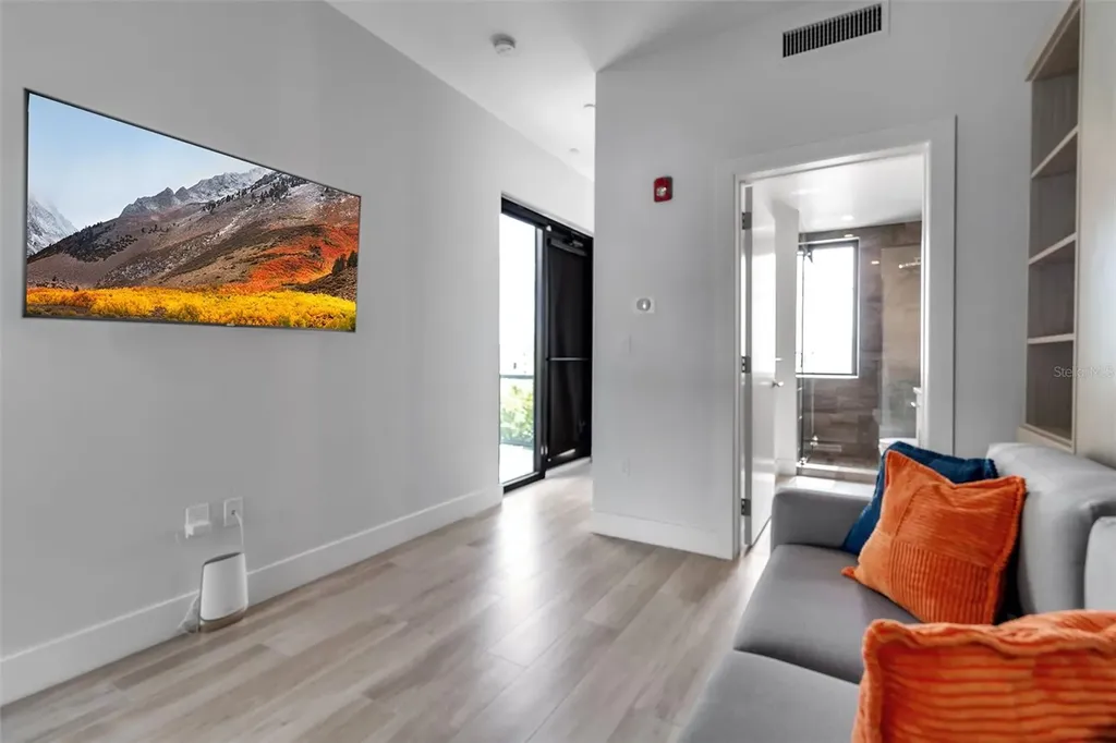 1542 4th Street Sarasota FL 34236