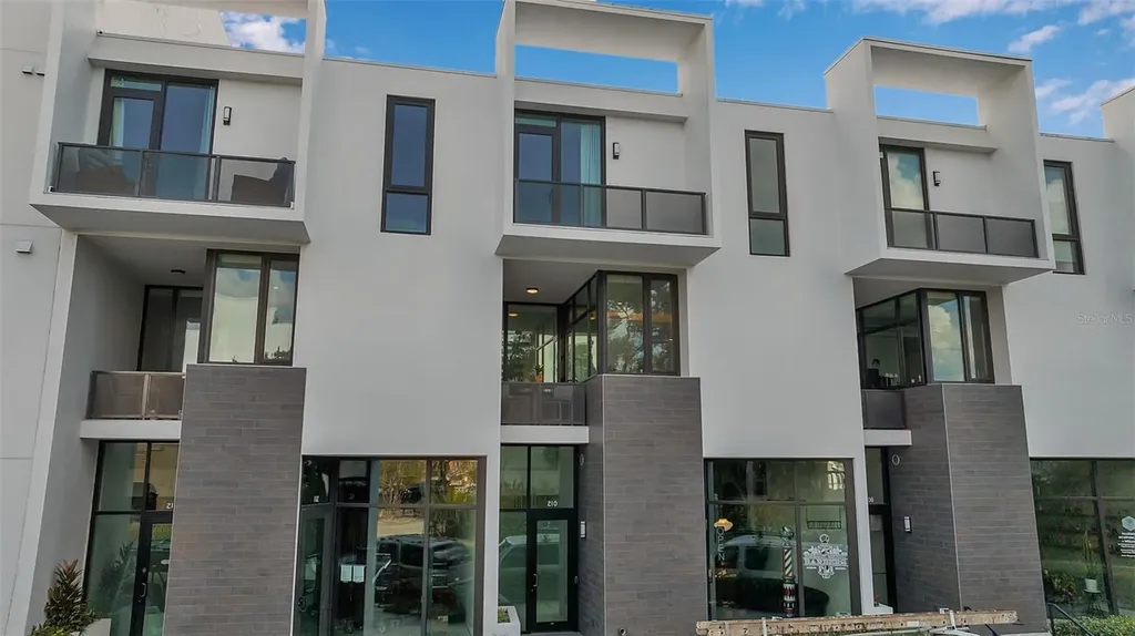 1542 4th Street Sarasota FL 34236