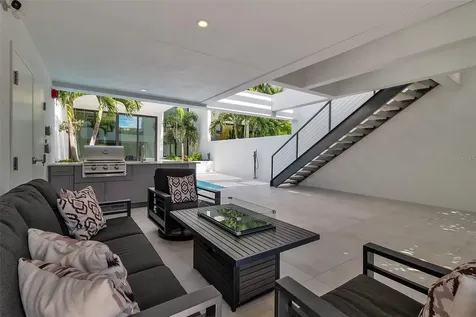 1542 4th Street Sarasota FL 34236