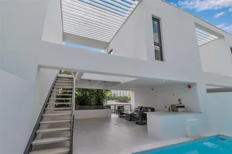 1542 4th Street Sarasota FL 34236