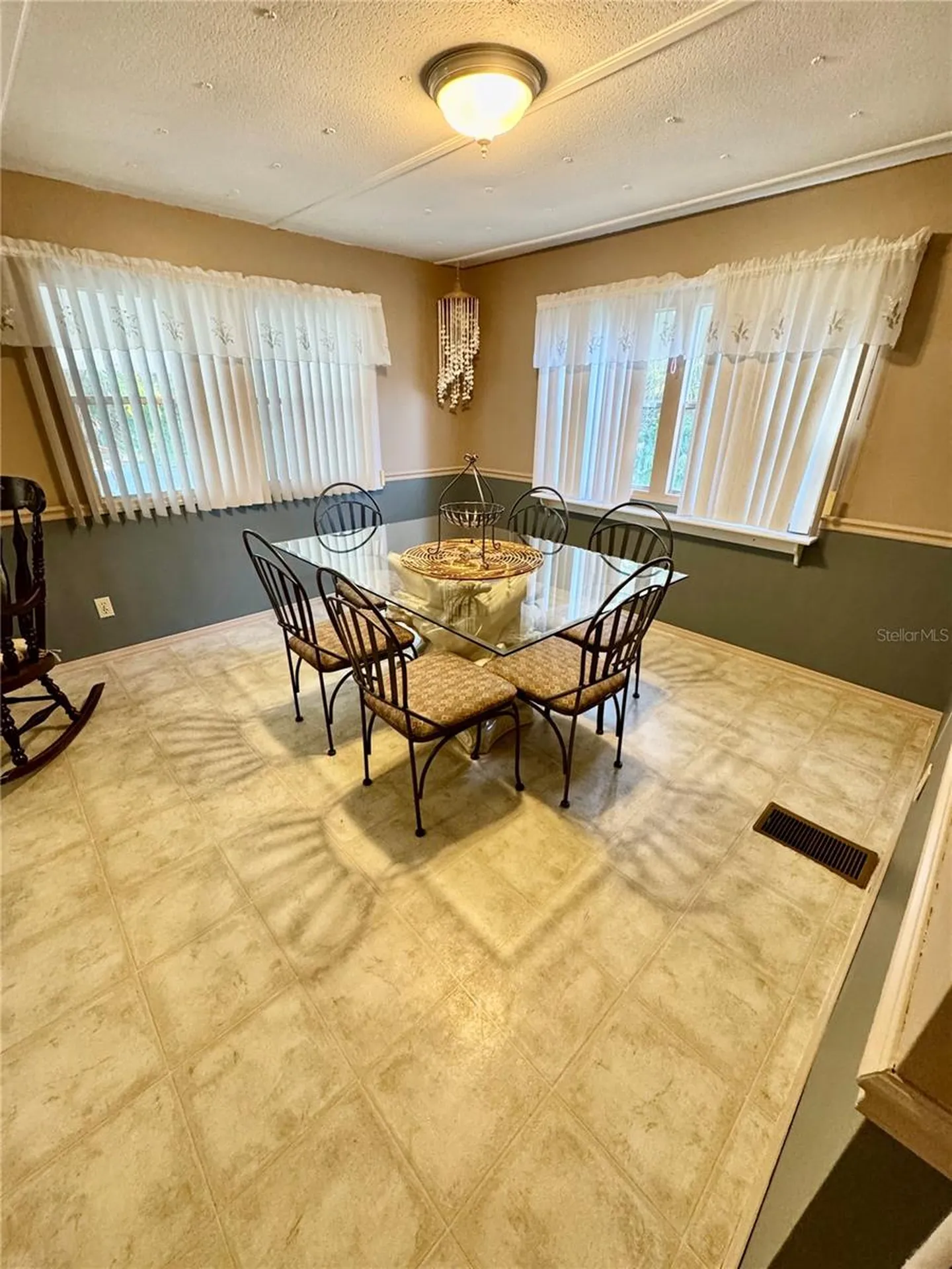 135 Oak Street Edgewater FL 32141