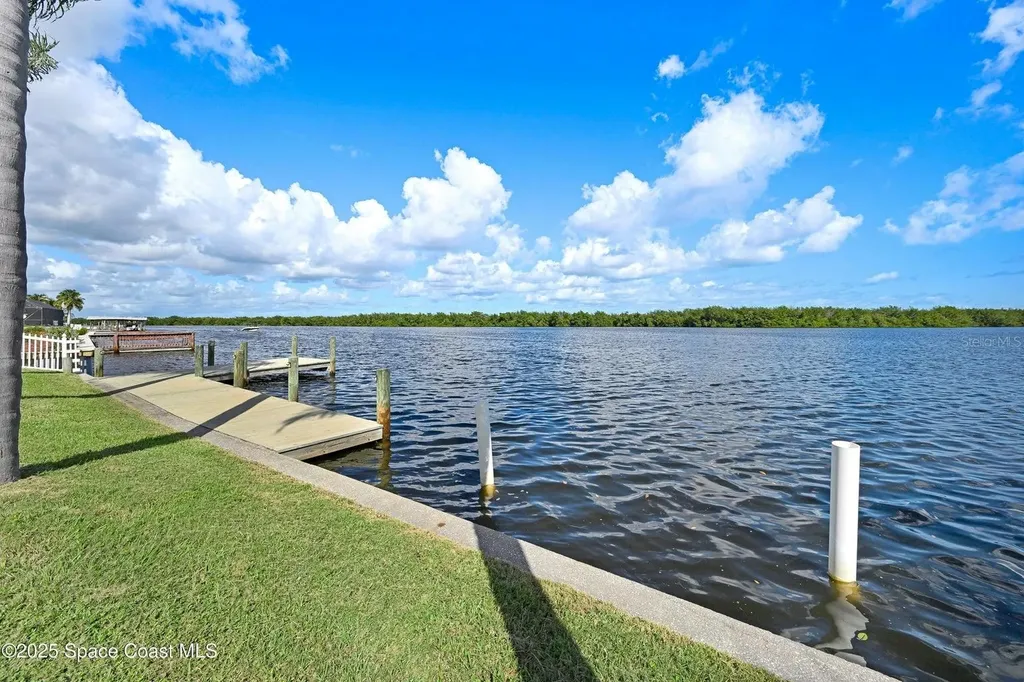1440 Sykes Creek Drive Merritt Island FL 32953