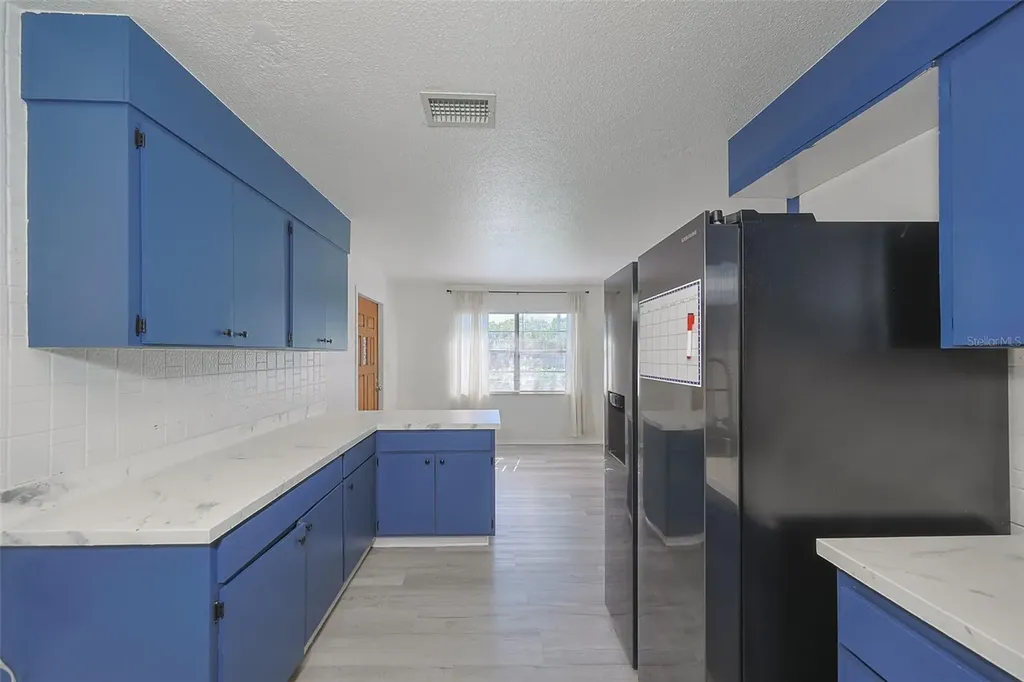 1507 76th Avenue N St Petersburg FL 33702