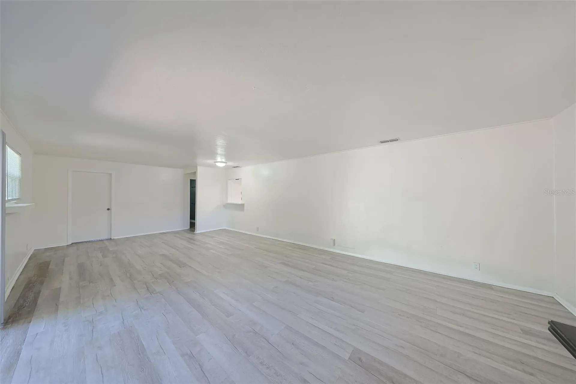1507 76th Avenue N St Petersburg FL 33702