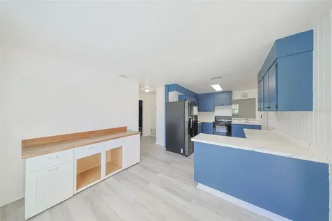 1507 76th Avenue N St Petersburg FL 33702