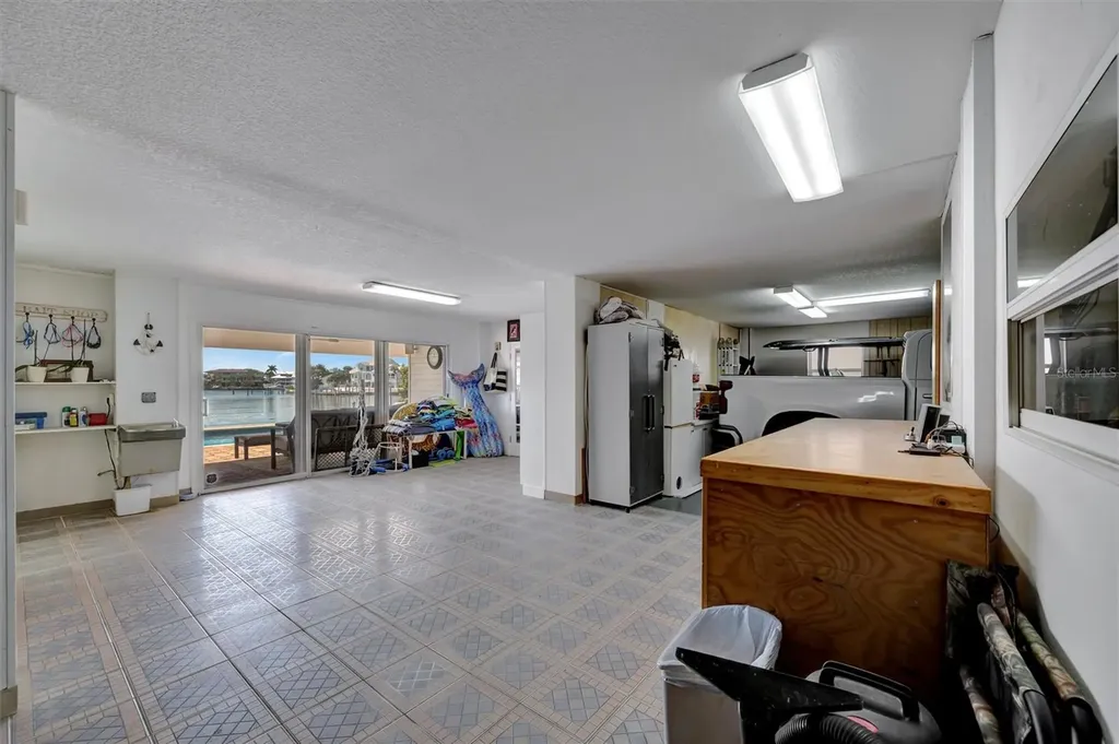 5918 Skimmer Point Boulevard S Gulfport FL 33707