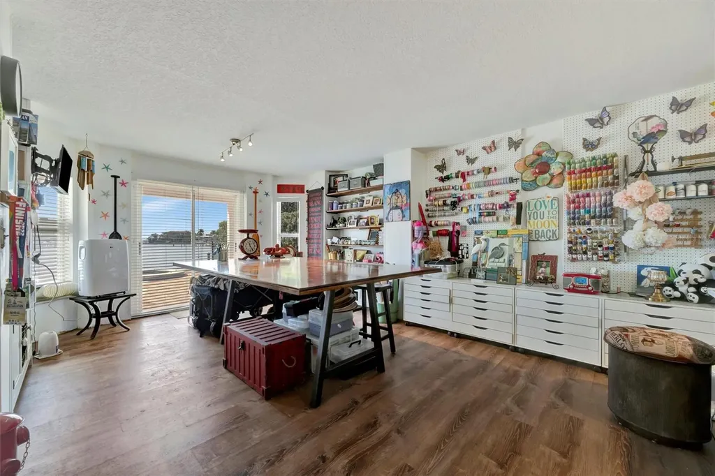 5918 Skimmer Point Boulevard S Gulfport FL 33707
