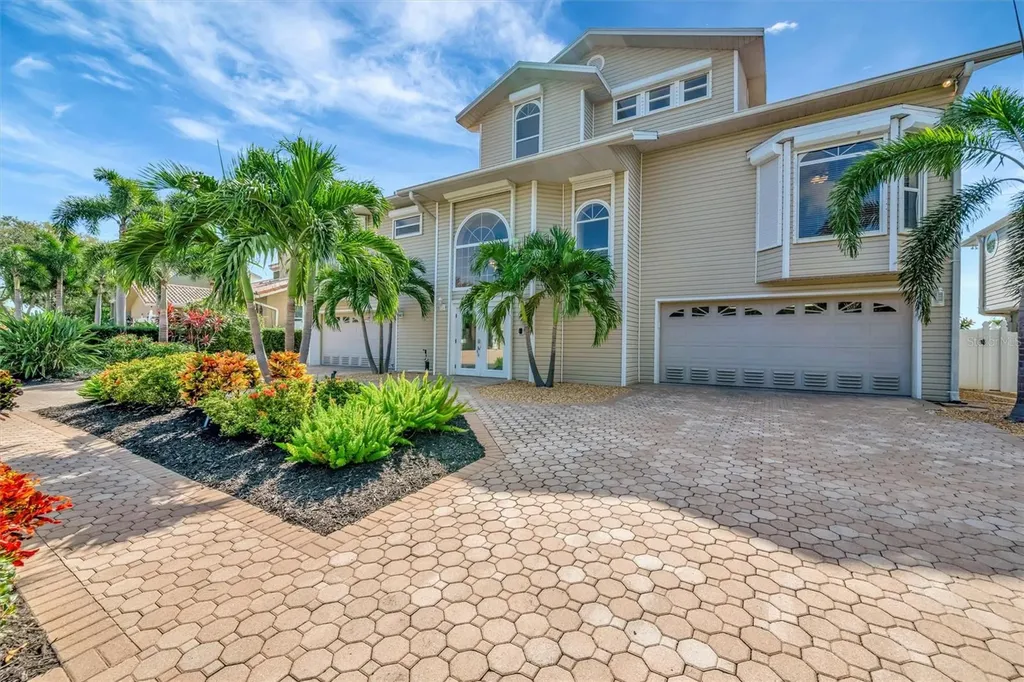 5918 Skimmer Point Boulevard S Gulfport FL 33707