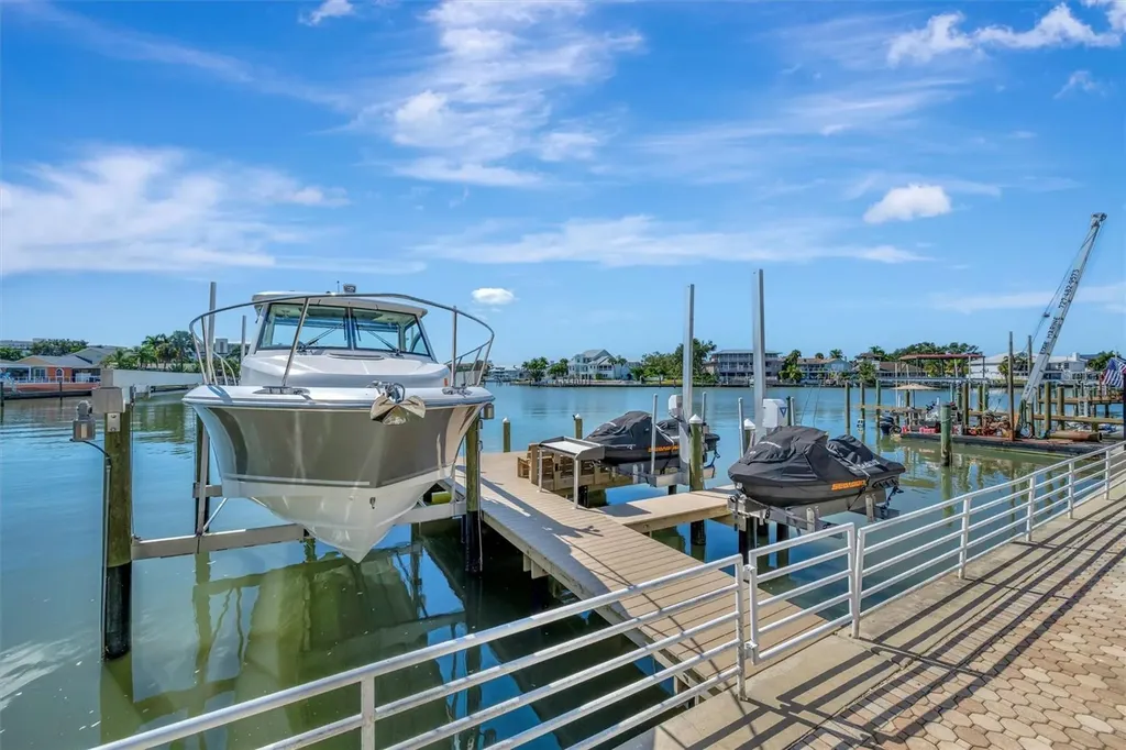 5918 Skimmer Point Boulevard S Gulfport FL 33707
