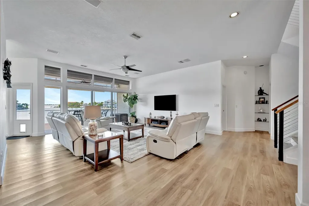 5918 Skimmer Point Boulevard S Gulfport FL 33707