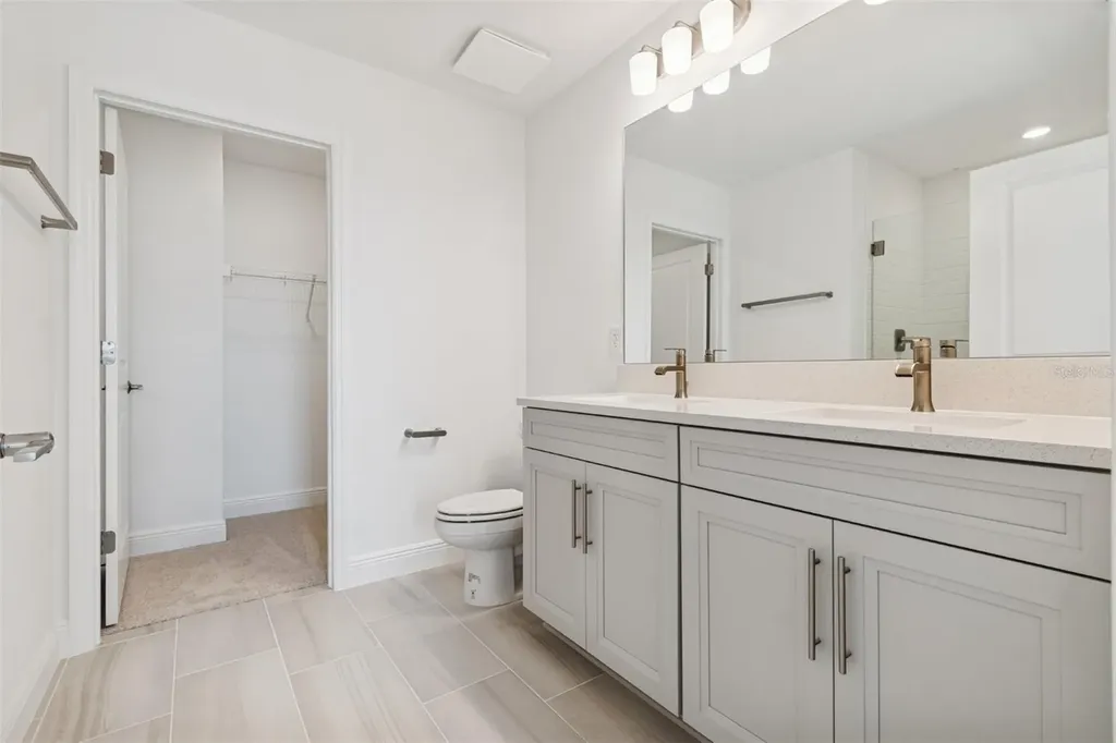 8011 Seaflower Parkway Bradenton FL 34210
