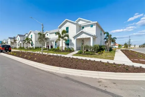 8011 Seaflower Parkway Bradenton FL 34210