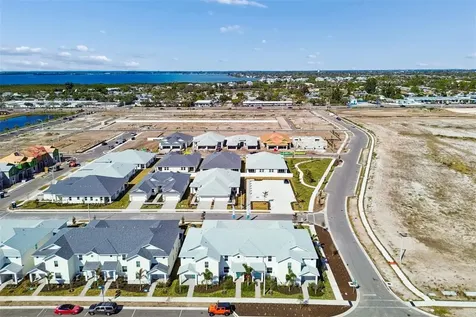 8011 Seaflower Parkway Bradenton FL 34210