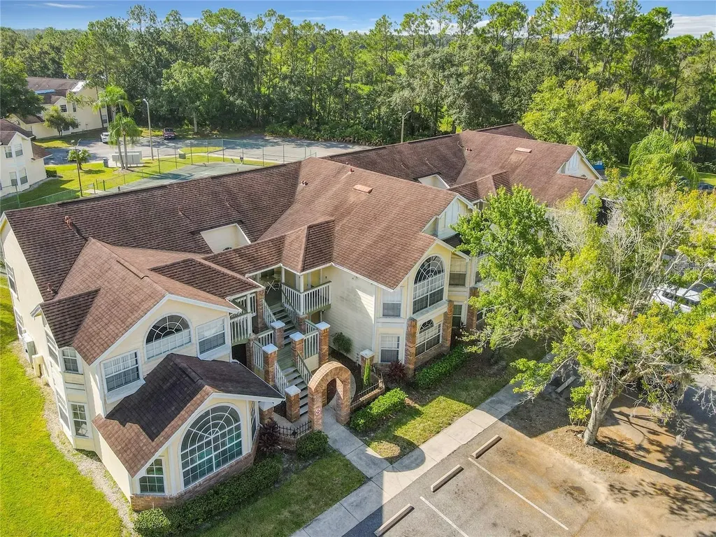 5006 Laguna Bay Circle Kissimmee FL 34746