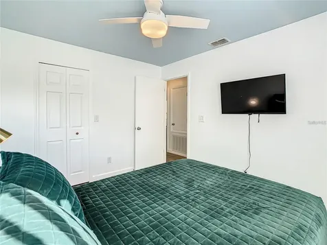 5006 Laguna Bay Circle Kissimmee FL 34746