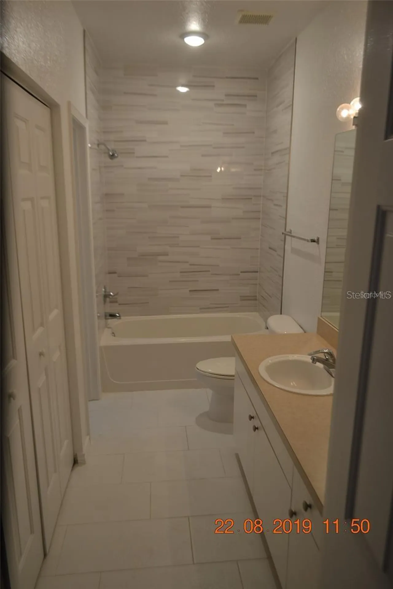 4323 Bayside Village Drive Tampa FL 33615