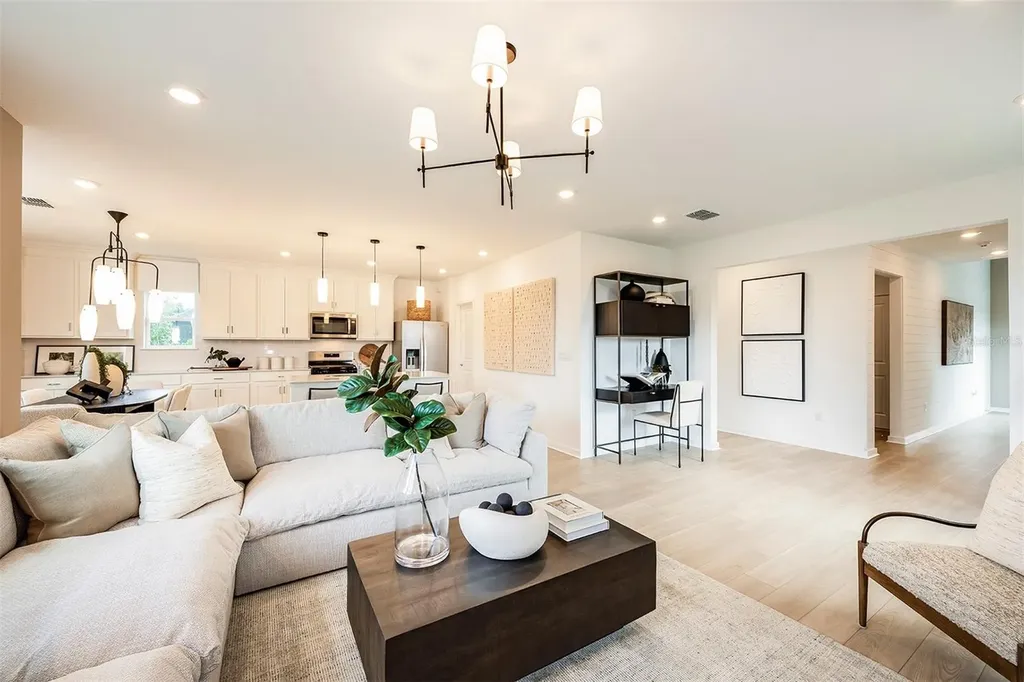 6263 Broad Field Avenue Apollo Beach FL 33572