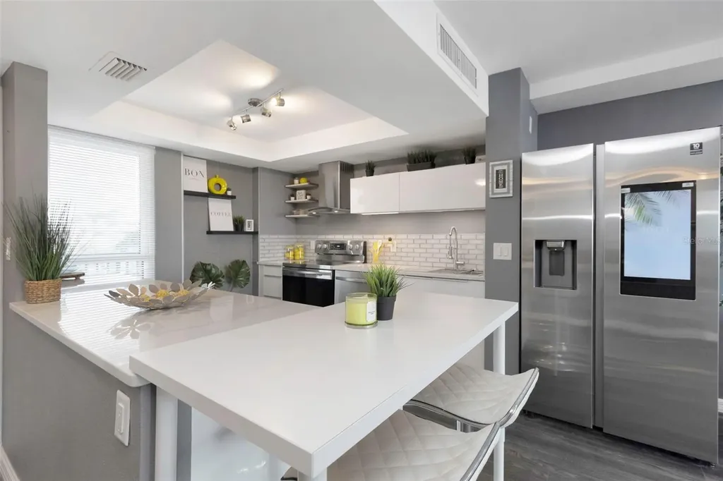 2617 Cove Cay Drive Clearwater FL 33760