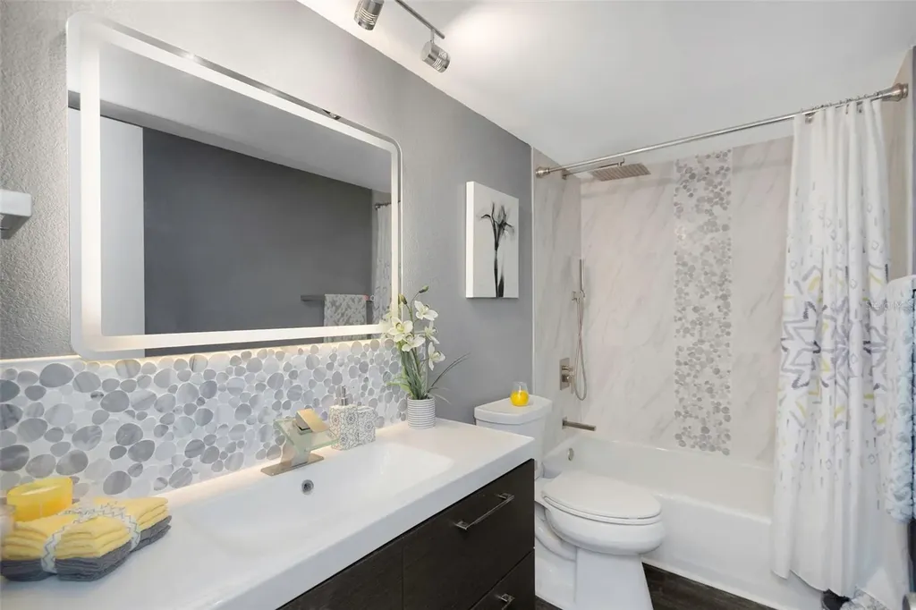2617 Cove Cay Drive Clearwater FL 33760