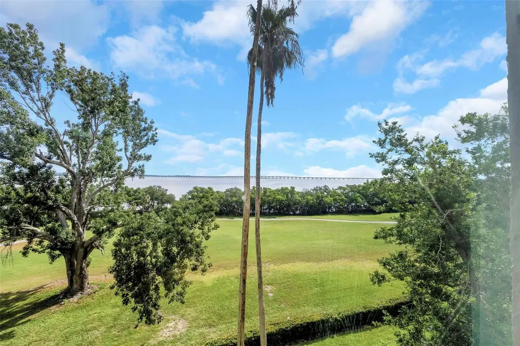 2617 Cove Cay Drive Clearwater FL 33760