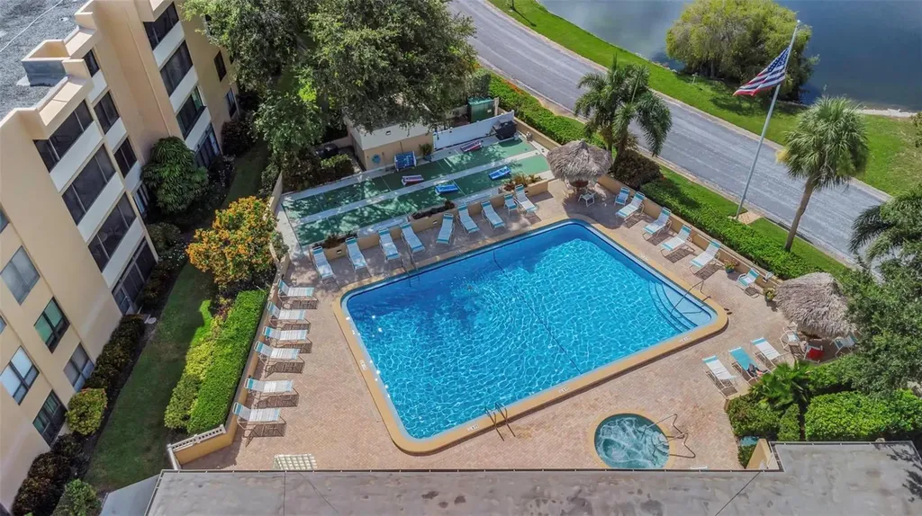 2617 Cove Cay Drive Clearwater FL 33760