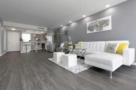 2617 Cove Cay Drive Clearwater FL 33760