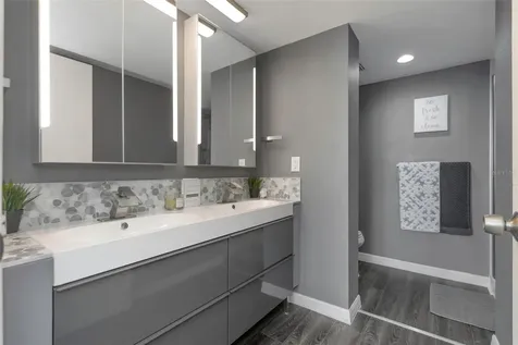 2617 Cove Cay Drive Clearwater FL 33760