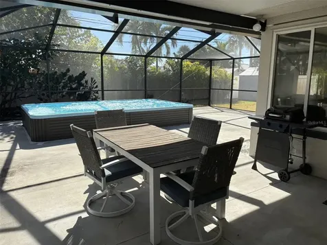 460 87th Avenue St Pete Beach FL 33706